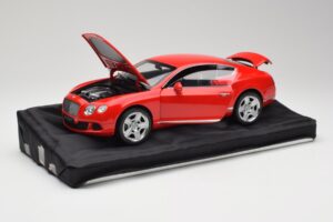 Bentley Continental GT St. James Red Minichamps 1:18 100139922 Metall — bild 2 av 8