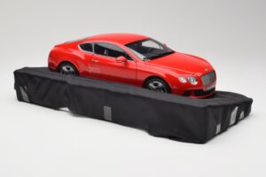 Bentley Continental GT St. James Red Minichamps 1:18 100139922 Metall — bild 6 av 8