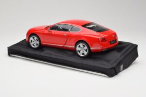 Bentley Continental GT St. James Red Minichamps 1:18 100139922 Metall — bild 7 av 8