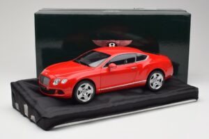 Bentley Continental GT St. James Red Minichamps 1:18 100139922 Metall — bild 8 av 8