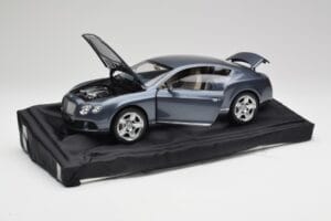 Bentley Continental GT Thunder Grå Minichamps 1:18 BL835 — bild 2 av 8