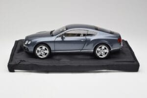 Bentley Continental GT Thunder Grå Minichamps 1:18 BL835 — bild 4 av 8