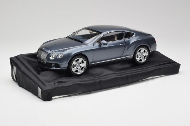 Bentley Continental GT Thunder Grå Minichamps 1:18 BL835