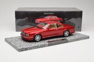 Bentley Continental R Red Metallic Minichamps 1:18 107139940 Metall — bild 6 av 6