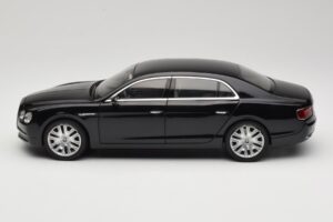 Bentley Flying Spur W12 Diamond Black Kyosho 1:18 08891DBK Metall — bild 4 av 8