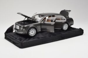 Bentley Mulsanne Brodgar Metallic Minichamps 1:18 BL843 Metall — bild 2 av 8