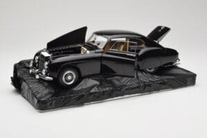 Bentley R-Type Continental Black Metallic Minichamps 1:18 100139420 Metall — bild 2 av 8