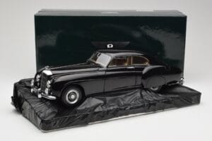 Bentley R-Type Continental Black Metallic Minichamps 1:18 100139420 Metall — bild 8 av 8