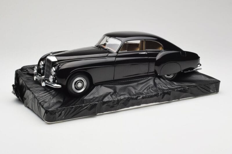 Bentley R-Type Continental Black Metallic Minichamps 1:18 100139420 Metall