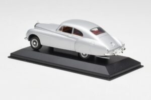 Bentley R-Type Continental Silver Minichamps 1:43 436139421 Metall — bild 3 av 4