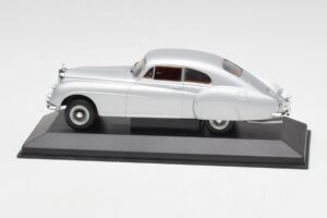 Bentley R-Type Continental Silver Minichamps 1:43 436139421 Metall