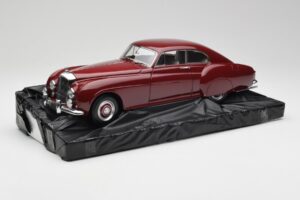 Bentley R-Type Continental Tudor Röd Minichamps 1:18 100139421 Metall