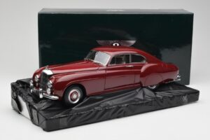 Bentley R-Type Continental Tudor Röd Minichamps 1:18 100139421 Metall — bild 8 av 8
