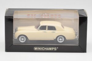 Bentley S2 Röd Minichamps 1:43 436139951 Metall — bild 4 av 4
