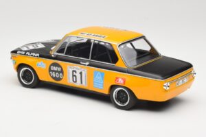 BMW 1600-2 BMW Alpina #61 R. Herzog / N. Lauda DNF 6 Hours Nurburgring 1970 Minichamps 1:18 155702661 Metall — bild 5 av 6