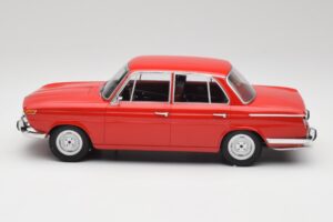 BMW 1800 Ti Karmin Röd Minichamps 1:18 107024001 Metall — bild 3 av 6