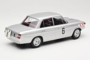 BMW 1800 TiSA #6 J. Munaron / K. Eppelein 24 Hours of Spa 1965 Minichamps 1:18 155652906 Metall — bild 2 av 6