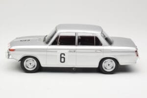 BMW 1800 TiSA #6 J. Munaron / K. Eppelein 24 Hours of Spa 1965 Minichamps 1:18 155652906 Metall — bild 3 av 6