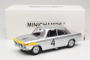 BMW 1800 TiSA #4 J. Ickx / J. van Ophem 24 Hours of Spa 1965 Winners Minichamps 1:18 107652504 Resin — bild 6 av 6