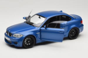 BMW 1M Coupe E82 Blue Metallic Minichamps 1:18 110020025 Metall — bild 2 av 8