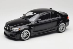 BMW 1M Coupe E82 Black Metallic Minichamps 1:18 110020021 Metall