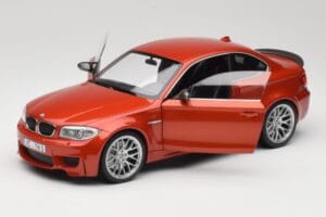BMW 1M Coupe E82 Sakhir Orange Metallic Minichamps 1:18 110020020 Metall — bild 2 av 8