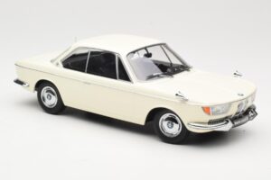 BMW 2000 CS Coupe Grädde KK-Scale 1:18 KKDC180121 Metall — bild 4 av 6
