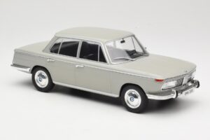 BMW 2000 TI Grå MCG 1:18 MCG18112 Metall — bild 4 av 6