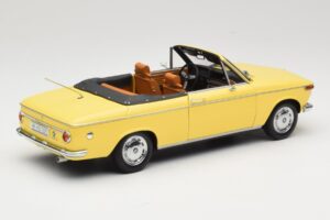 BMW 2002 Cabriolet Ljusgrön Minichamps 1:18 80430145820 Metall — bild 3 av 8