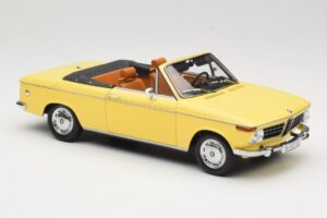 BMW 2002 Cabriolet Ljusgrön Minichamps 1:18 80430145820 Metall — bild 6 av 8