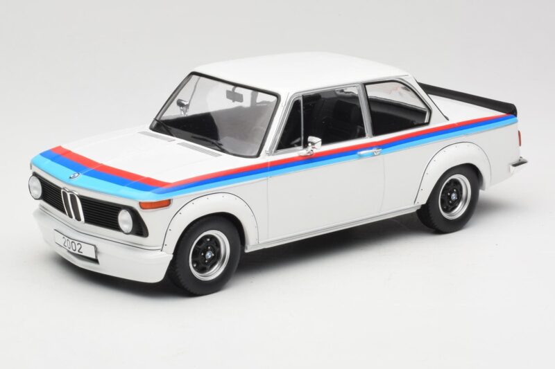BMW 2002 E10 Turbo Vit MCG 1:18 MCG18408R Metall