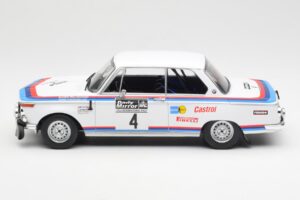 BMW 2002 #4 B. Waldegard / H. Thorzelius RAC Rally 1973 IXO 1:18 18RMC163 Metall — bild 3 av 6