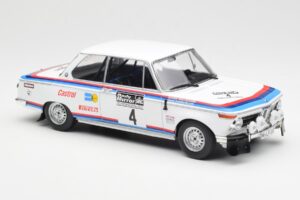 BMW 2002 #4 B. Waldegard / H. Thorzelius RAC Rally 1973 IXO 1:18 18RMC163 Metall — bild 4 av 6