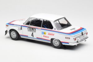 BMW 2002 #4 B. Waldegard / H. Thorzelius RAC Rally 1973 IXO 1:18 18RMC163 Metall — bild 5 av 6