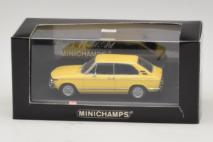BMW 2002 Touring Gul Minichamps 1:43 403021115 Metall — bild 4 av 4