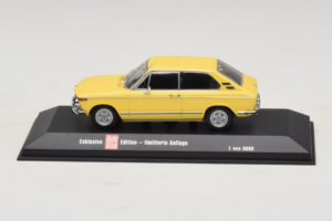 BMW 2002 Touring Gul Minichamps 1:43 403021115 Metall