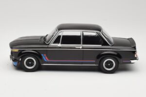 BMW 2002 Turbo Svart Minichamps 1:18 155026204 Metall — bild 3 av 6