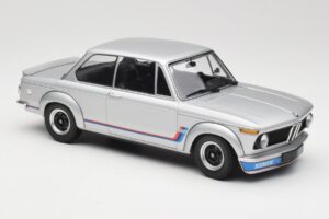 BMW 2002 Turbo E10 Silver Minichamps 1:18 155026201 Metall — bild 4 av 6