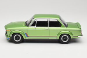 BMW 2002 Turbo Green Metallic Minichamps 1:18 155026206 Metall — bild 3 av 6
