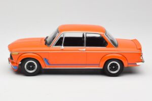 BMW 2002 Turbo Orange Minichamps 1:18 155026202 Metall — bild 3 av 6