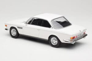 BMW 2800 CS E9 Vit Minichamps 1:18 155028030 Metall — bild 5 av 6