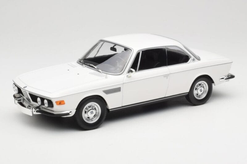 BMW 2800 CS E9 Vit Minichamps 1:18 155028030 Metall