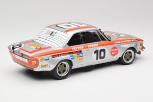 BMW 2800 CS Team Schnitzer #10 J. Fitzpatrick / J. Peltier Spa 1972 Minichamps 1:18 155722710 Metall — bild 2 av 6