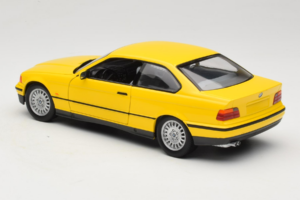 BMW 3 Series E36 Coupe Gul UT Models 1:18 180023320 Metall — bild 7 av 8