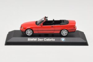 BMW 3 Series E30 Cabriolet Röd Minichamps 1:43 80429421500 Metall
