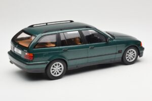 BMW 3 Series E36 Touring Green Metallic MCG 1:18 MCG18366 Metall — bild 2 av 6