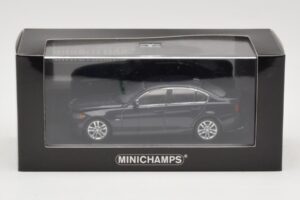 BMW 3 Series E90 Dark Blue Metallic Minichamps 1:43 80420392151-R Metall — bild 5 av 5
