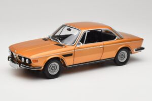 BMW 3.0 CSi E9 Gold Metallic Minichamps 1:18 180029027 Metall