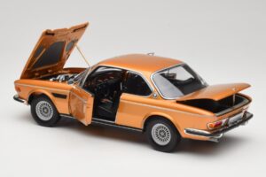 BMW 3.0 CSi E9 Gold Metallic Minichamps 1:18 180029027 Metall — bild 5 av 8