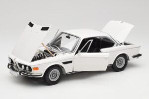BMW 3.0 CSi E9 Vit Minichamps 1:18 180029026 Metall — bild 2 av 8
